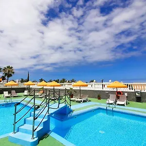 Olympia 425, View Wifi Free , Playa de las Américas España